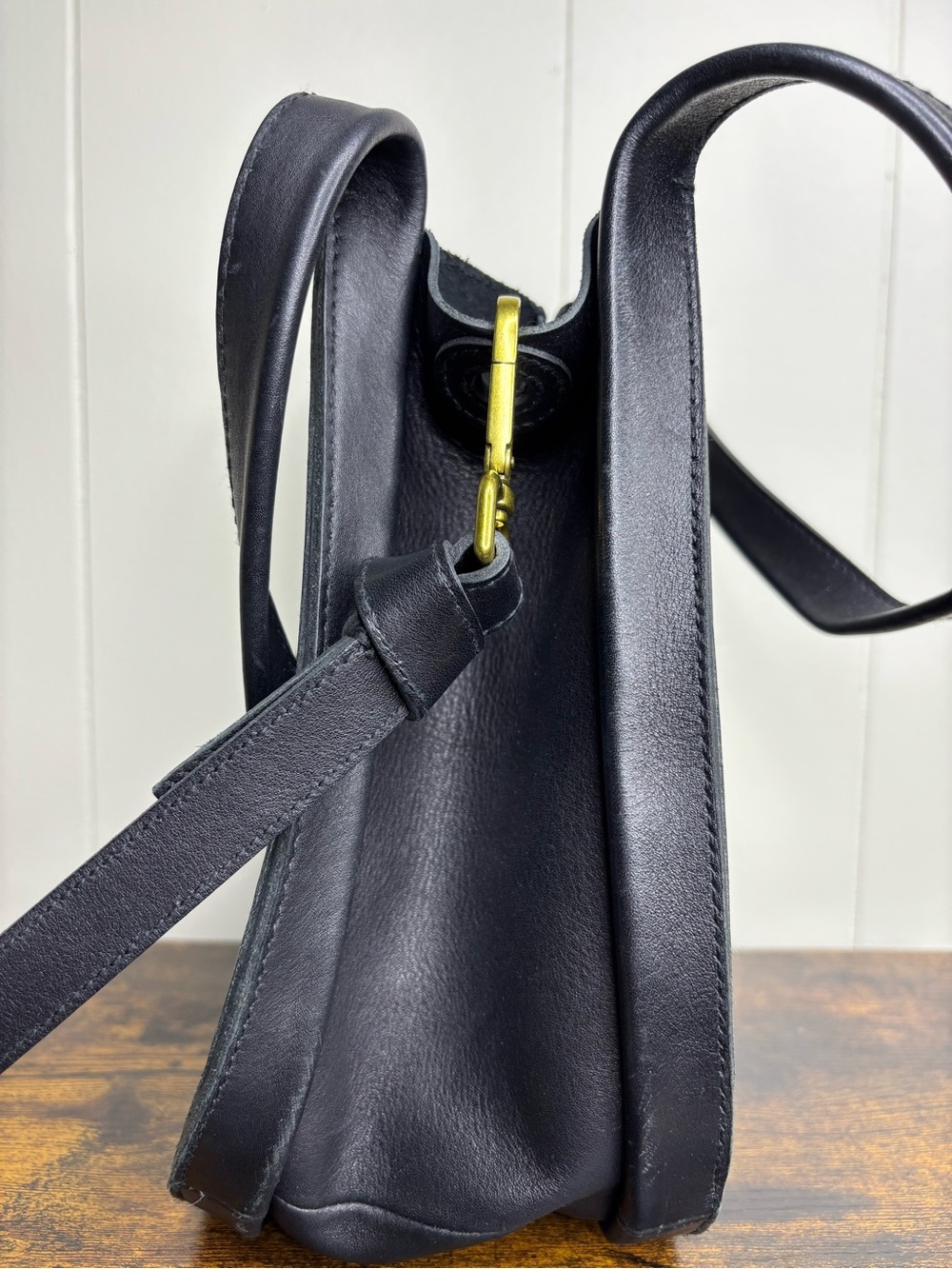 Madewell Sydney Convertible Shoulder Crossbody Leather Bucket Bag Womens - Picture 5 of 11